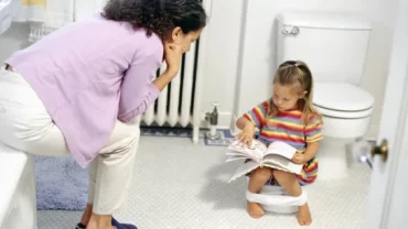 استخدام القصص لتدريب طفلك على الحمام