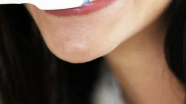 استخدام فرشاة أسنان بشكل صحيح