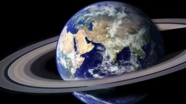 الأرض تدور حول محورها في أقل من 24 ساعة