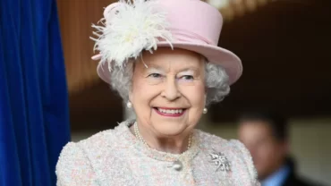 الملكة إليزابيث الثانية / Queen Elizabeth II