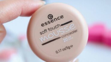 ايسنس سوفت تاتش موس فاونديشن / Essence Soft Touch Mousse Foundation