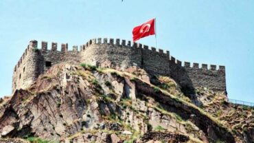 قلعة أنقرة و الحي القديم