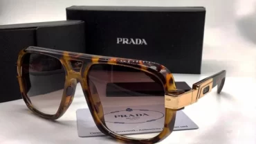 نظارات شمسية برادا Prada