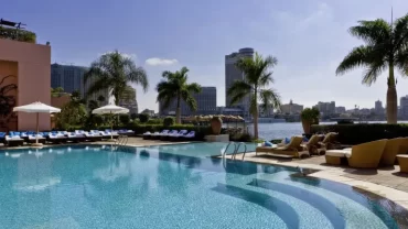 حمام سباحة فندق سوفيتل الجزيرة Sofitel Cairo Nile El Gezirah
