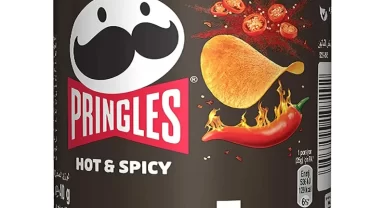 شيبس برينجلز بنكهة ساخنة وحارة / Pringles Potato Crisps Hot and Spicy Flavour