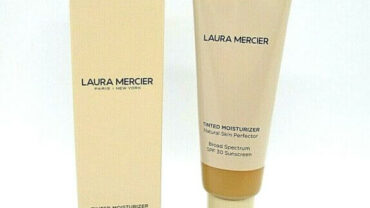 صن بلووك لورا مارسيه / Sunscreen for Laura Mercier