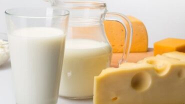 الحليب الكامل الدسم full fat milk
