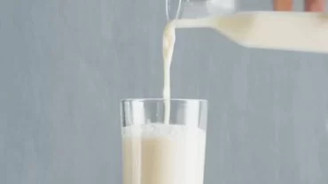 شرب كمية مناسبة من الحليب
